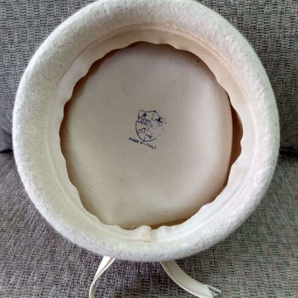 Vintage Winter White Wool Hat with Beaded Ribbon Band Made in Italy - Picture 7 of 9